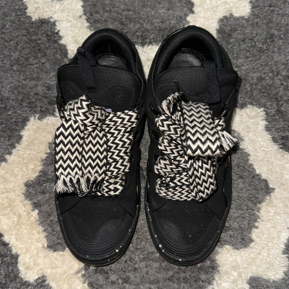 LANVIN SNEAKER size 44 curb